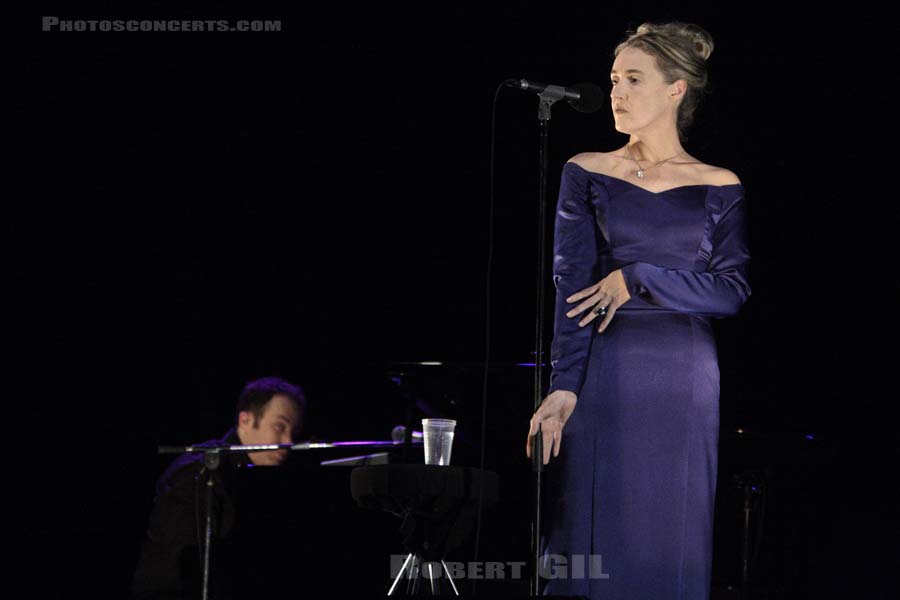 LISA GERRARD - 2007-04-15 - PARIS - Grand Rex - 